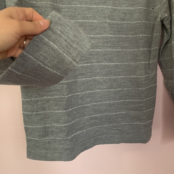 Banana Republic gray/sliver merino extra fine wool long sleeves size s striped - Picture 5 of 12
